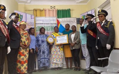 Remise du diplôme d&rsquo;excellence a la Directrice Générale